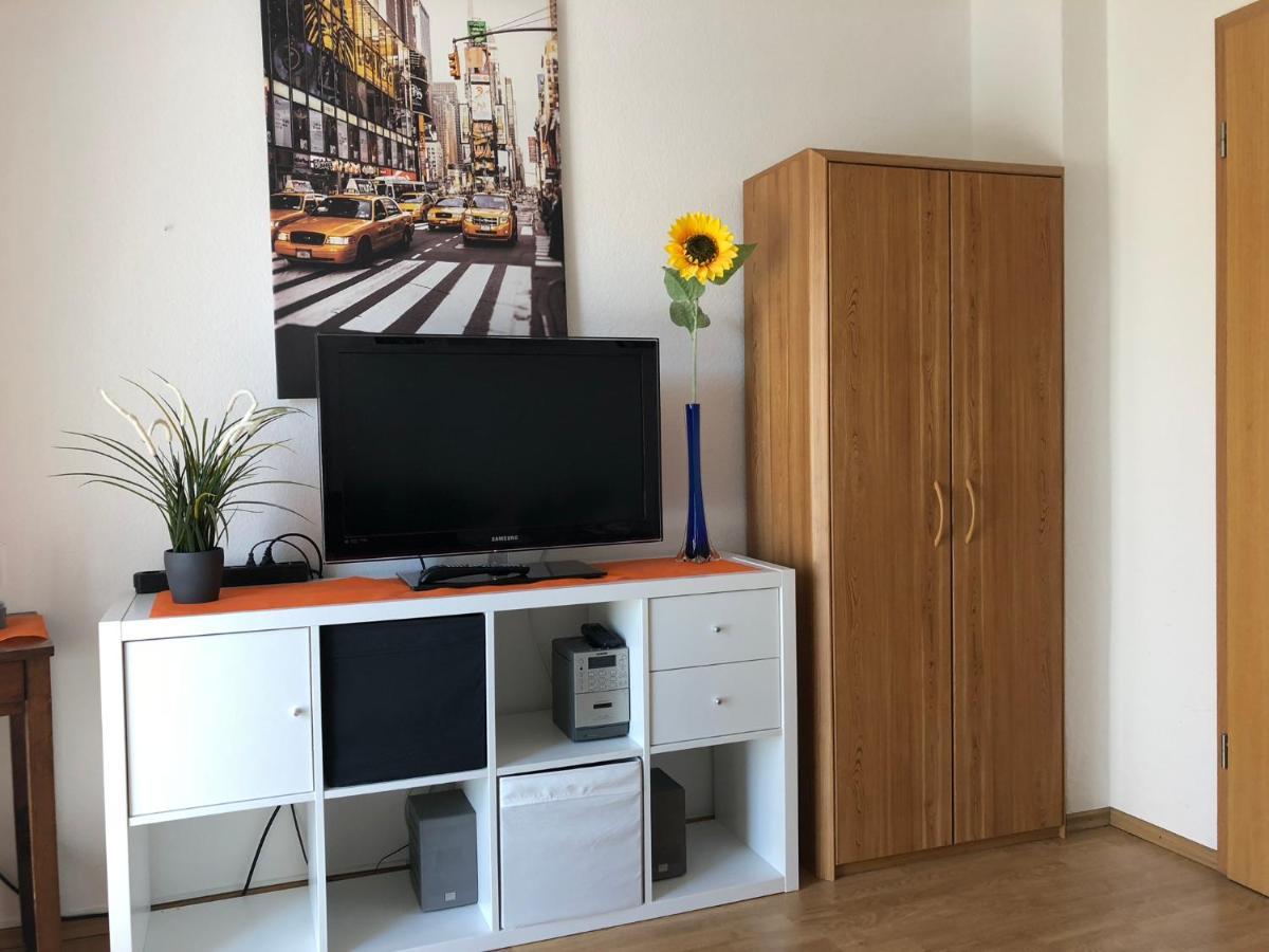 2 Zimmer Wohnung Mit Balkon - Naehe Messe هار المظهر الخارجي الصورة